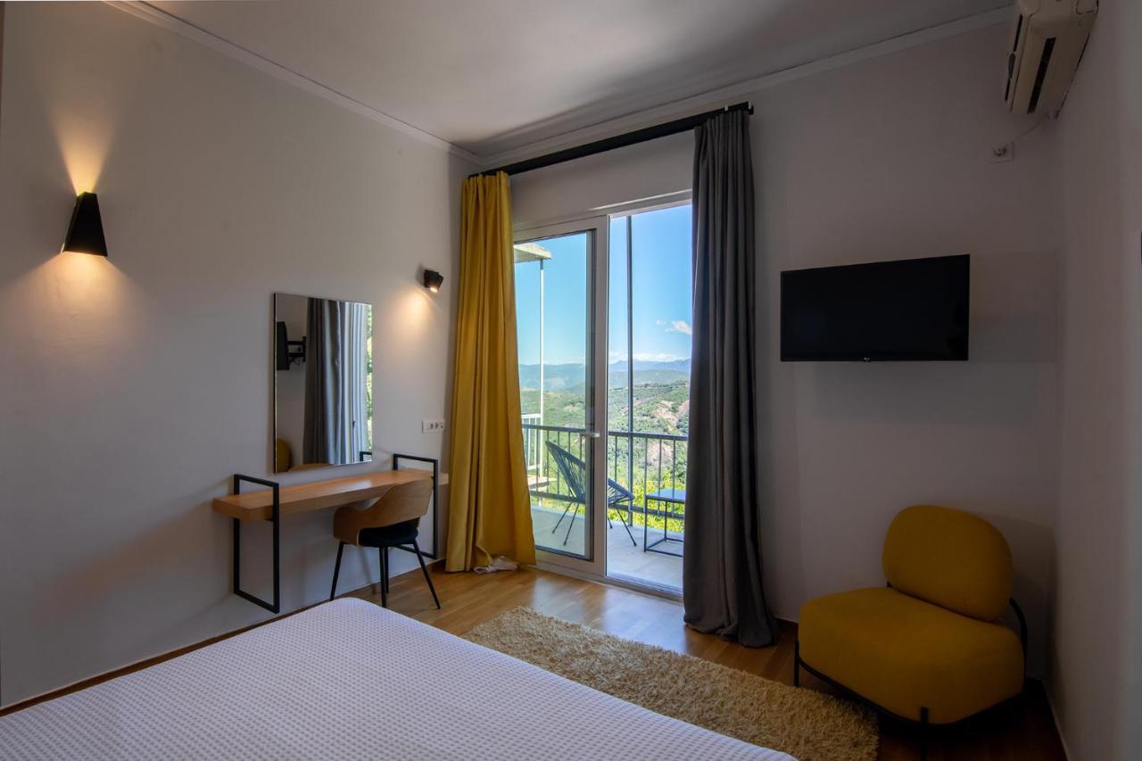 אנדריטסאינה Theoxenia Hotel מראה חיצוני תמונה