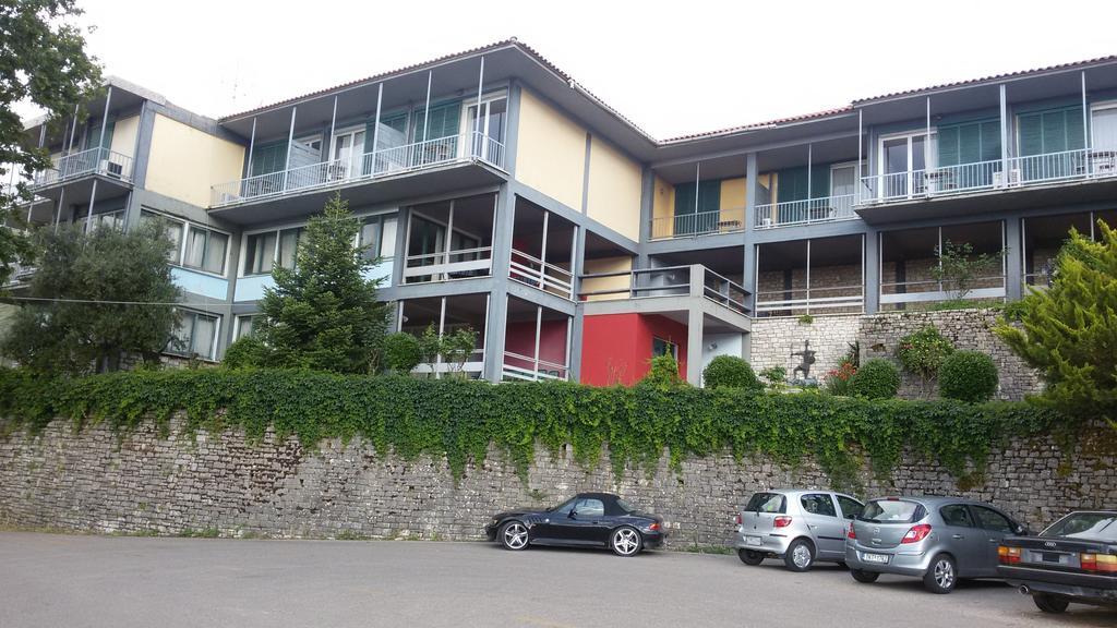 אנדריטסאינה Theoxenia Hotel מראה חיצוני תמונה